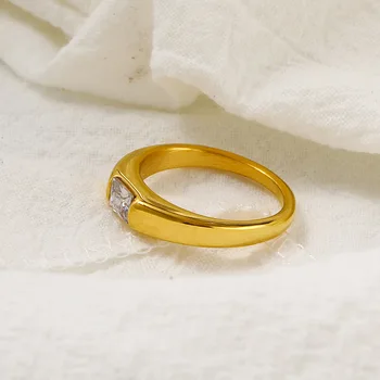 Романтическое кольцо-пасьянс AAA + с кубическим цирконием для женщин, подарок на День Святого Валентина, Высококачественные ювелирные изделия из нержавеющей стали Anillo Hombre