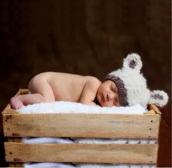бесплатная доставка, Ручная Вязка крючком Детской Шапочки с Плюшевым Мишкой, Реквизит для фотосессии, вязаные шапочки для новорожденных Размер: 0-1 м, 3-4 м